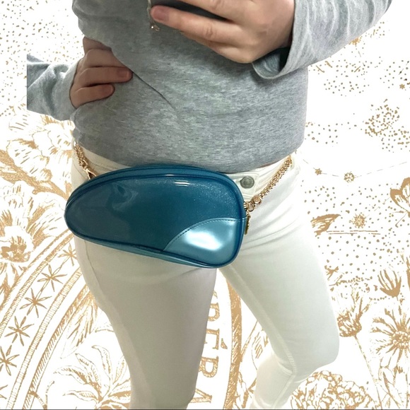 COPY - Dior Vintage Saddle Beauty Cosmetic Clutch to Crossbody Bag Shoulder Wai… - Picture 10 of 12